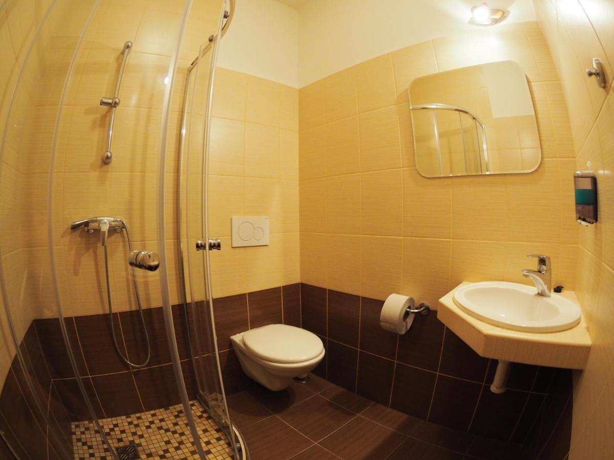 Hotel Britannia Vsetín Eksteriør bilde